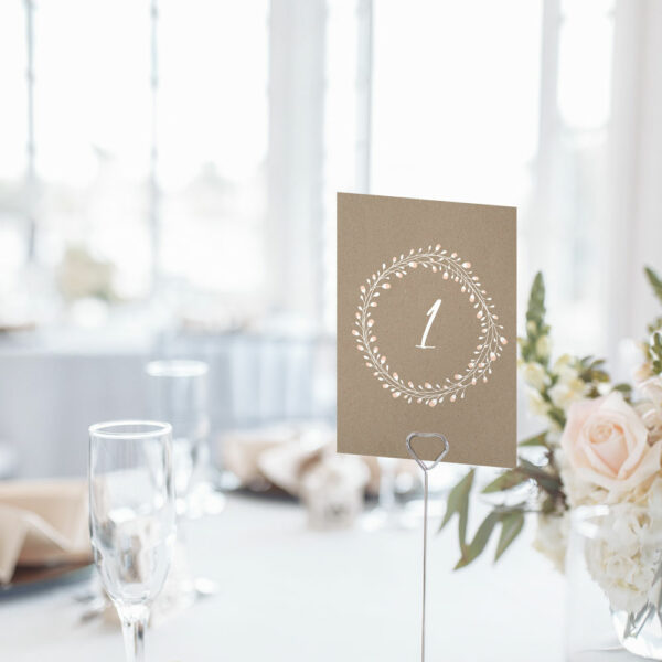 Nachhaltige Tischnummer zur Hochzeit "Floral Craft"